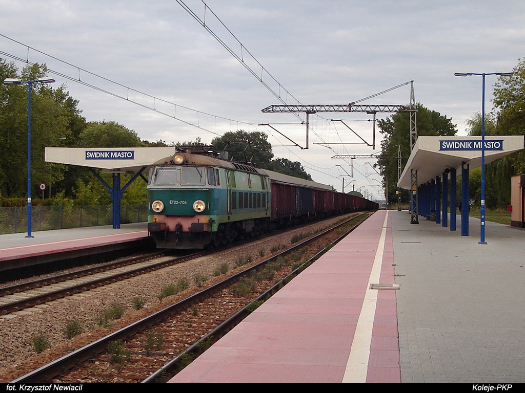ET22-704