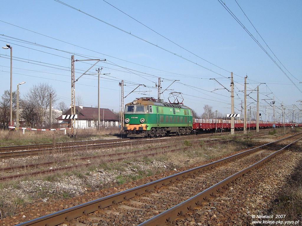 ET22-863