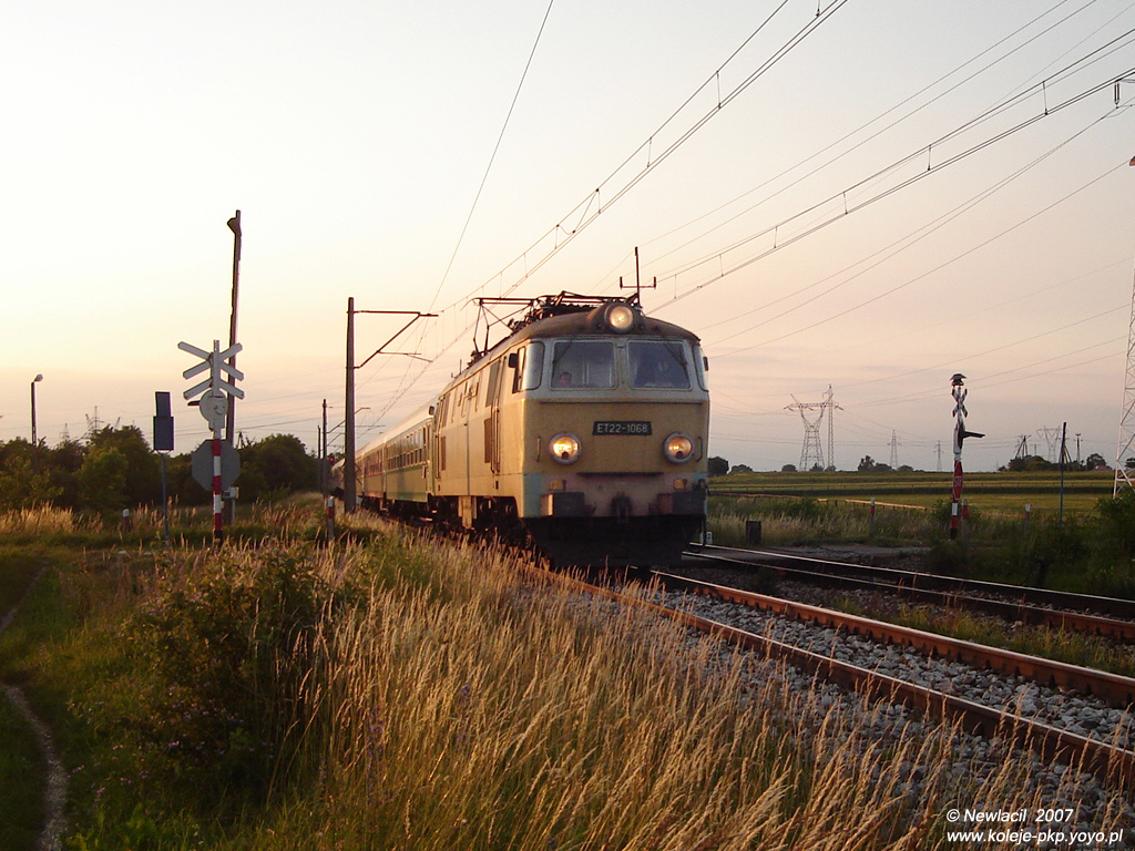 ET22-1068