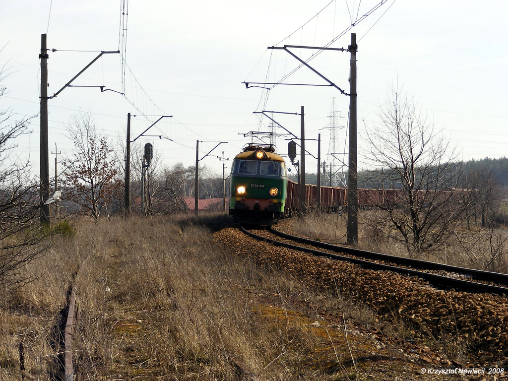 ET22-942