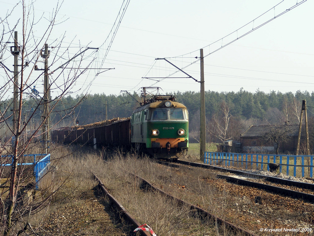 ET22-1079