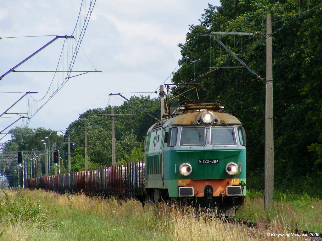 ET22-884