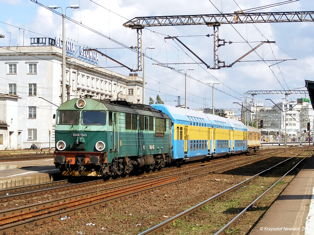 SU46-049